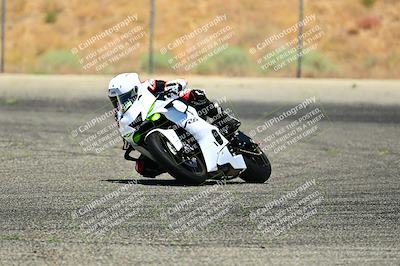 media/Jun-22-2024-2WTD (Sat) [[5d69bf609d]]/B Group/Session 4 (Turn 14 and Grid)/